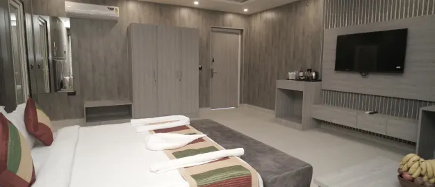 About The Trade International